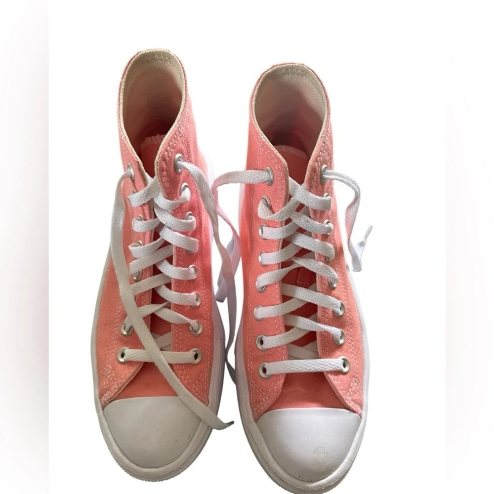 Converse Women’s Platform, Flamingo Pink and White High-Top Sneakers Sz 8.5